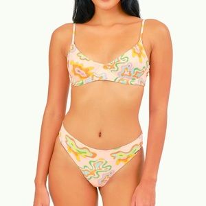 Blackbough Willow Top in Summer Splash